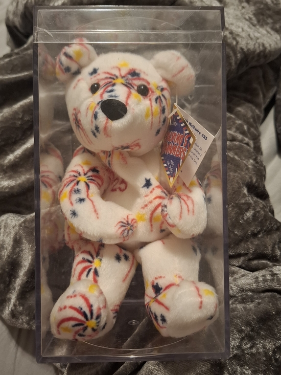 Other - 99'Salvinos Bammers* Mark McGwire #25***White Fireworks Pattern Collectible Bear